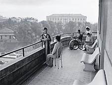 Enfermaria masculina - em 1949 - vinte leitos e terraço para os pacientes