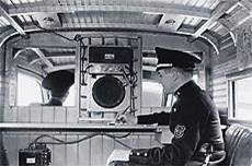 Radiopatrulha da polícia em 1936 - comunicação telegráfica